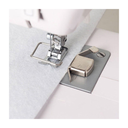 Magnetic Straight Sewing Guide